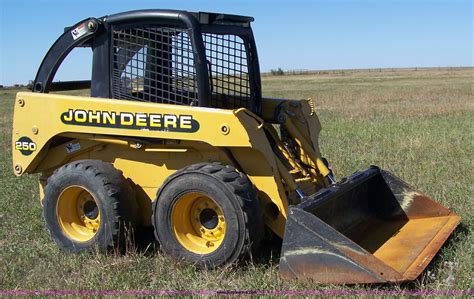 john deere 250 skid steer loader specs|jd 250 skid steer reviews.